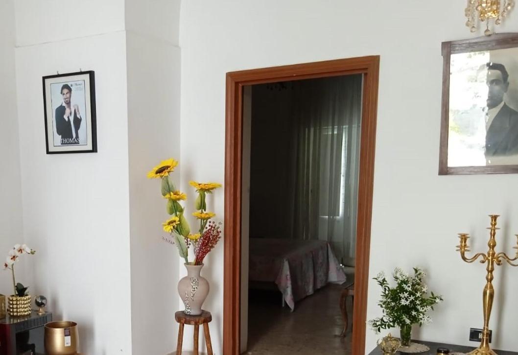 Villa Casa Vacanza Nonna Emma à Lizzano  Extérieur photo